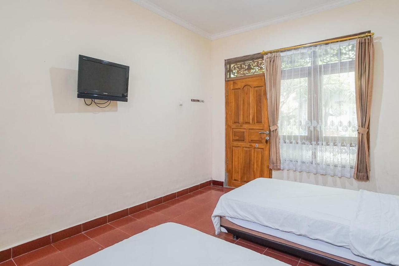 Mahendra Beach Inn Кута Экстерьер фото